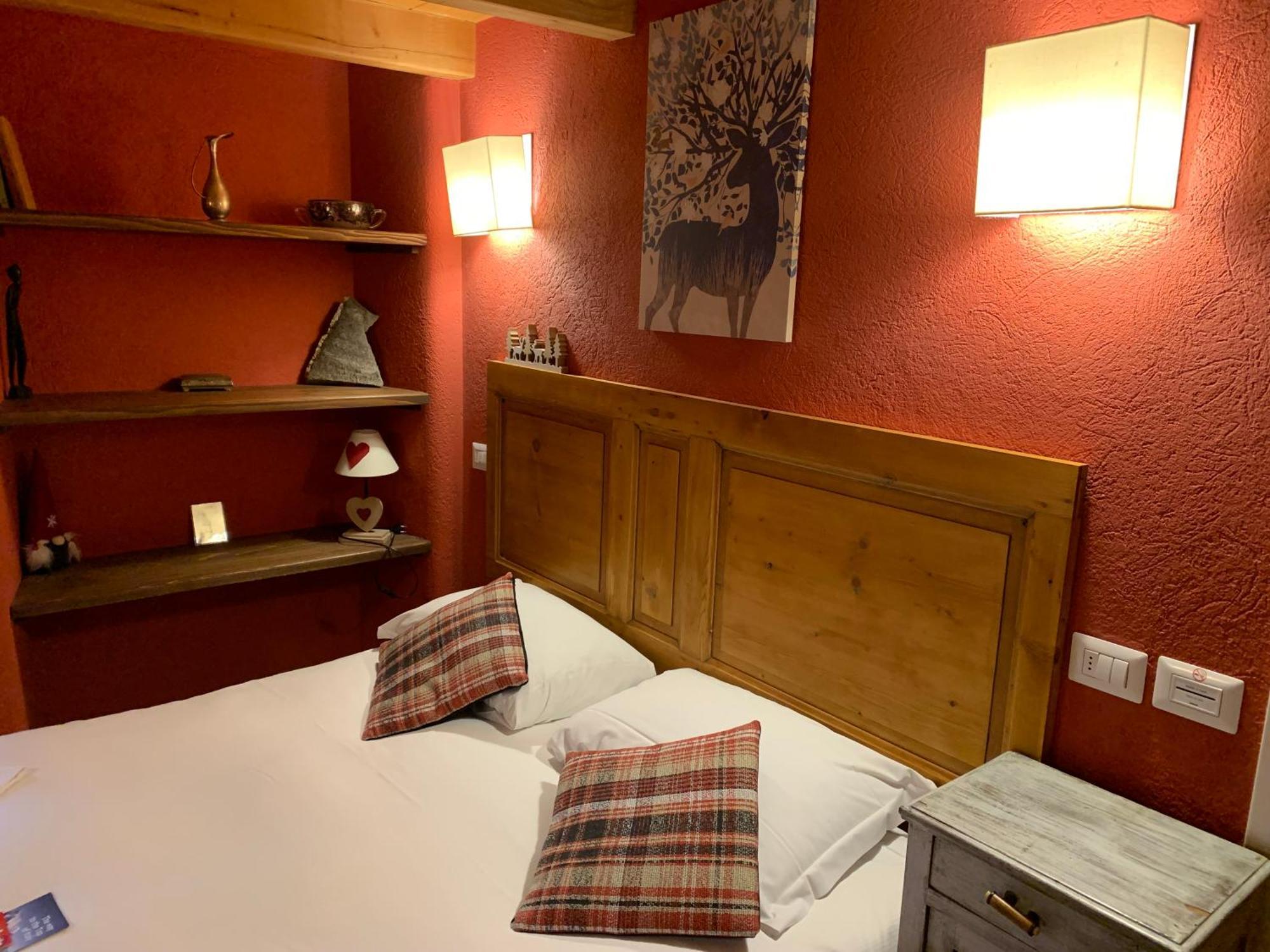 Rifugio Lilla Bed & Breakfast La Thuile Luaran gambar